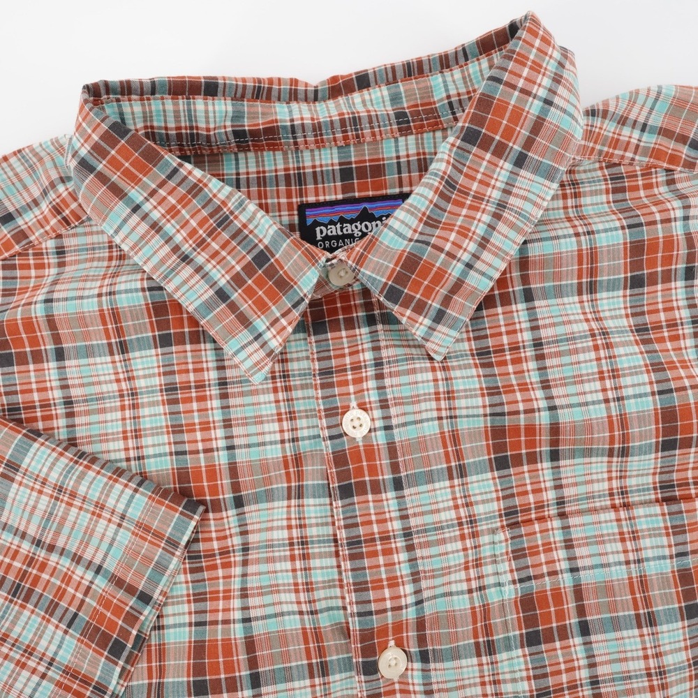 Patagonia M's Fezzman Shirt Plaid Organic Cotton Short Sleeve Button Down Mens M